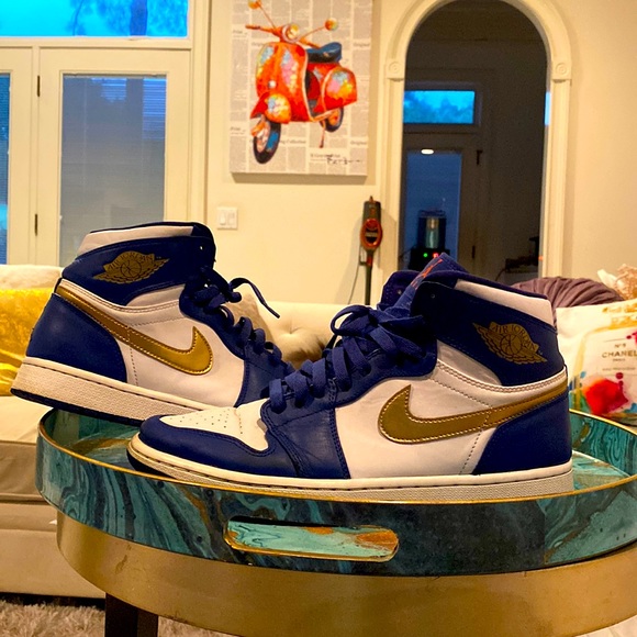 2016Air Jordan 1 Retro High 'Gold Medal'